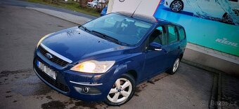 Ford focus facelift 1.6i 16v 74kw benzín Rok 2008 - 3