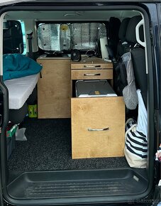 Obytná Vestavba VW T5,T6 - 3