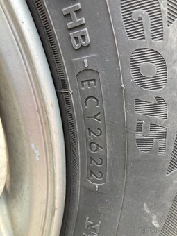 Hyundai Tucson kola, pneu a nová nápravnice - 3