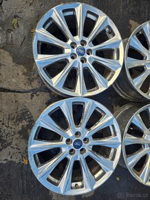 Kola FORD 20" 5x108 - 3