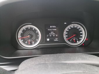 Hyundai Bayon - 3