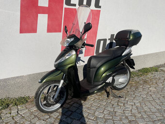 Honda SH 300i - 3