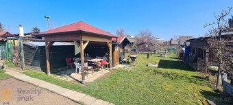 Prodej sezonně obyvatelné chatky, 11 m2, Praha - Kyje, Jahod - 3