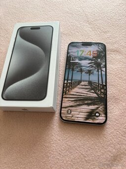 Iphone 15 Pro Max 256GB, bílý titan - 3