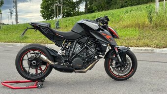 KTM Superduke 1290R - 3