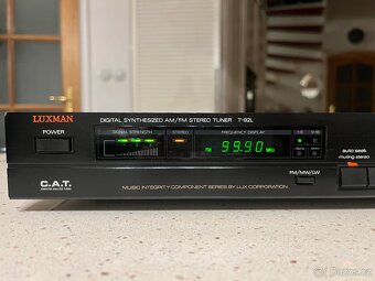 Špičkový tuner Luxman T-92L - 3