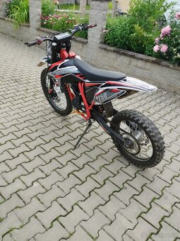 Leramotors 250 - 3