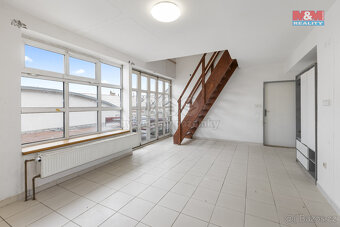 Prodej bytového domu s 10 byty a komercí, Hlinsko - 3