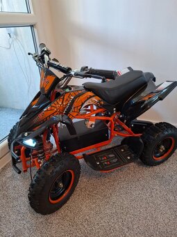 čtyřkolka značky Buddy Toys - 800W - 3