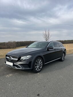 Mercedes Benz E220d - 3