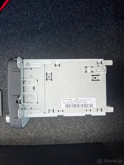 Originál rádio z Passata b6 - 3