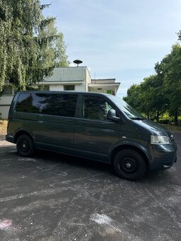 Volkswagen Caravelle 1.9 TDi 2009 - 3