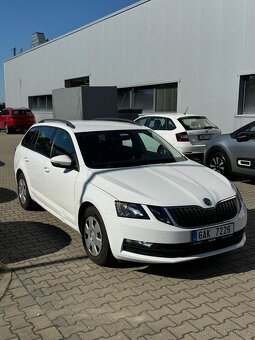 Skoda Octavia - 3