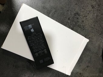 iPhone SE 2016 64GB - 3