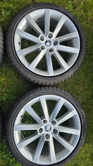 Zimní sada Alu Škoda Octavia III Alaris 5x112 225/40R18 - 3