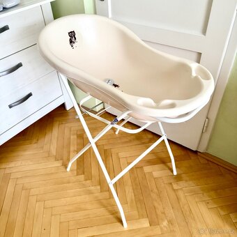 Dětská vanička se skládacím stojanem a vypouštěcím špuntem - 3