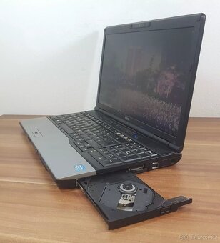 15,6" Fujitsu Lifebook E752 i5-3340M 8GB 256GB ssd - 3