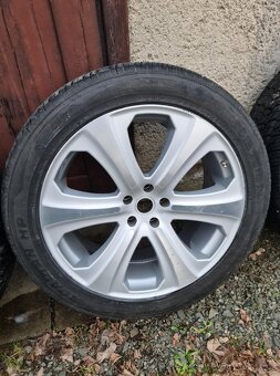 Alu disky KAHN RS-D s pneumatikami - 3