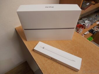 Tablet Apple iPad Air 10,5 (3 gen.) 64GB + Pencil 1 - 3