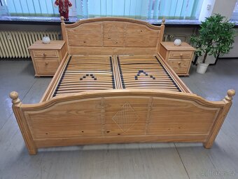 KVALITNÍ LOŽNICE PINIE TOP STAV JAK NOVÁ - 3