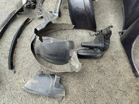 Citroën C8 - blatník, nárazník, světla, ... EYJC - 3