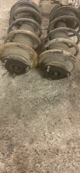 Ford focus mk1 sedan - 3