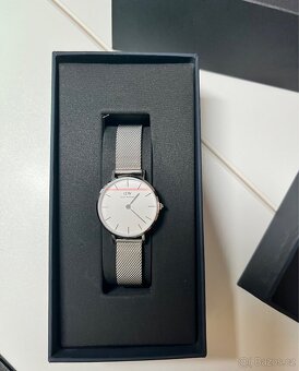 Stříbrné hodinky Daniel Wellington - 3