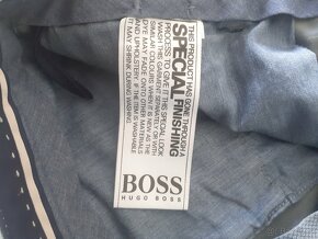 HUGO BOSS - 3