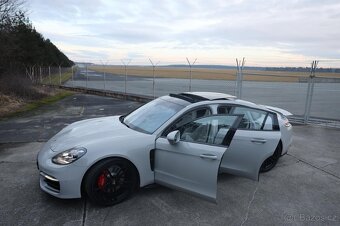 PORSCHE PANAMERA GTS SPORT DESIGN 2022 - 3