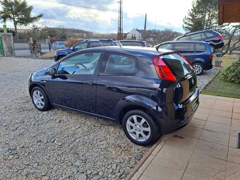 Fiat Punto 1.4i 57kW KLIMA - 3