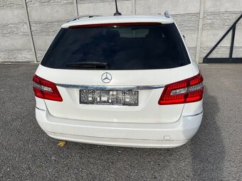 Mercedes-Benz E (W212) díly z vozu - 3