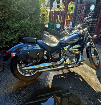 Prodám Honda shadow spirit 750 - 3