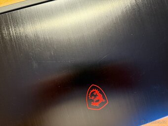 MSI GF63 Thin 15,6 FHD IPS 144Hz i5 16GB 512GB GTX 1650 - 3