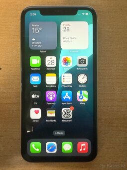 Apple iPhone 11 128GB - 3