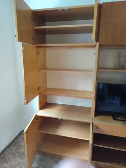Daruji obývací stěnu - 3