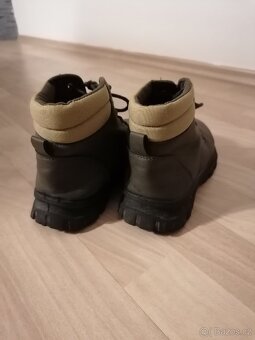 Chlapecká zimní obuv vel. 35 - 3