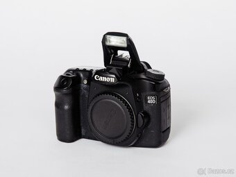 Canon EOS 40D s objektivem a příslušenstvím - 3