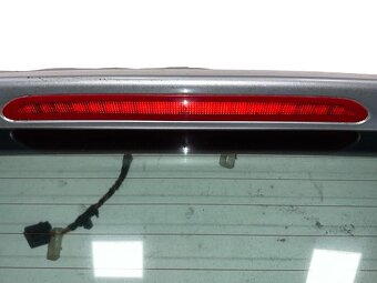 Páté dveře šedá metalíza LD7X VW Golf 5 kombi r.v. 2007 - 3