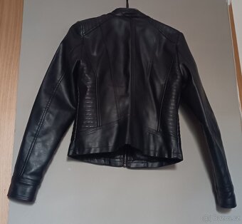 Dámská černá kož. bunda VERO MODA velikost XS - 3