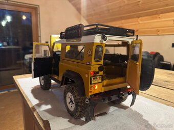 Rc auto 1/10 axial - 3