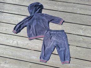 Set sportovního oblečení - velikost 86 - 3