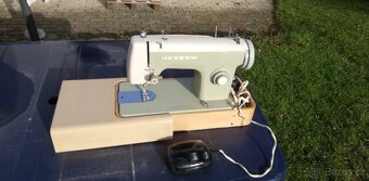 Starší šicí stroj IDEÁL. - 3