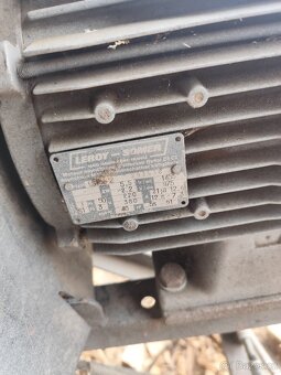 Štípačka na dřevo - 3