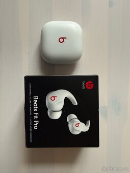Apple Beats Fit Pro bezdrátová sluchátka - 3
