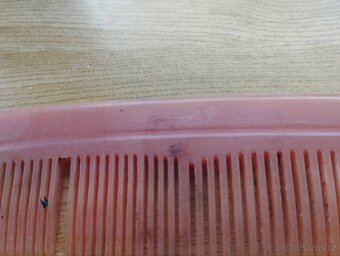 Staré retro hřebeny značené, retro kartáček na zuby - 3