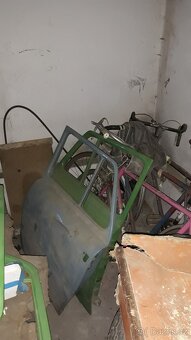 Díly  škoda 100 - 3