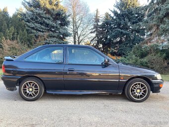 Ford Escort RS2000 4x4 - 3