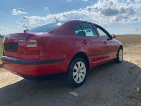 Škoda Octavia II 1.6 fsi 85kw - 3