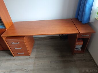 Kancelářský nábytek - 3
