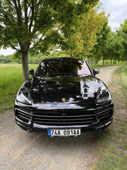 Porsche Cayenne coupe - 3